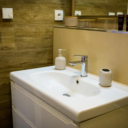 Apartment Boho V Centre, Smart & Self Check-in 24h,private Parking *