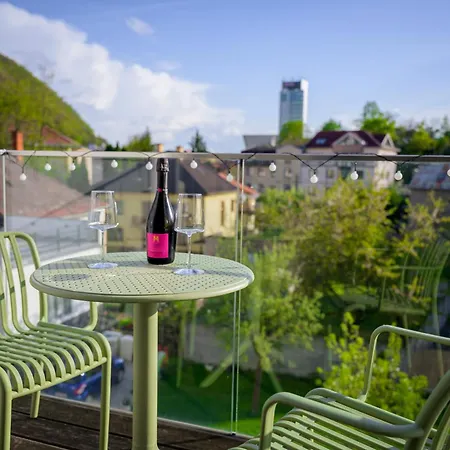 Boho V Centre, Smart & Self Check-in 24h,private Parking *
