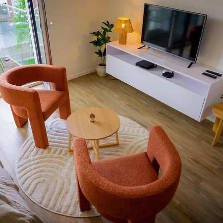 Apartment Boho V Centre, Smart & Self Check-in 24h,private Parking