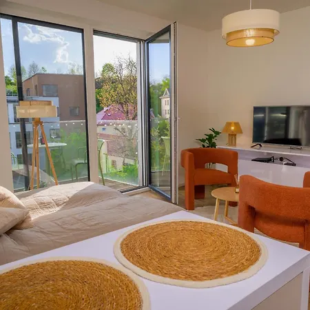 Апартаменты Boho V Centre, Smart & Self Check-in 24h,private Parking Банска-Бистрица